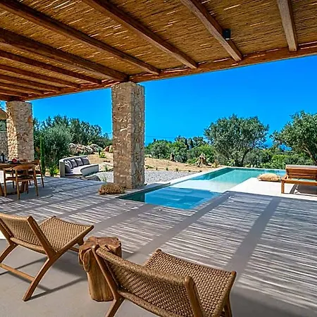 Lithos Art Hotel Valsamata