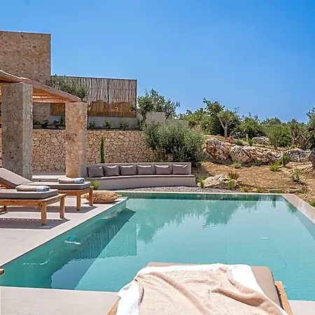 Lithos Art Hotel